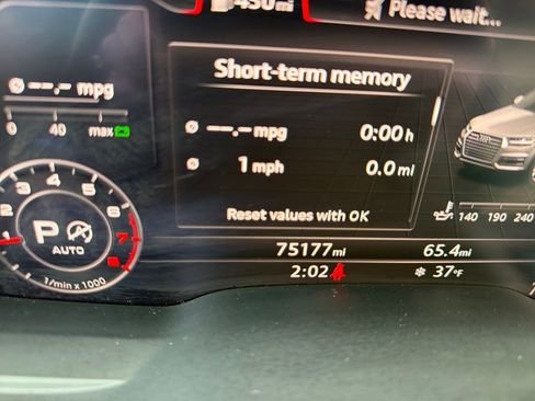 Used 2019 Audi Q7 3.0T Prestige image 16