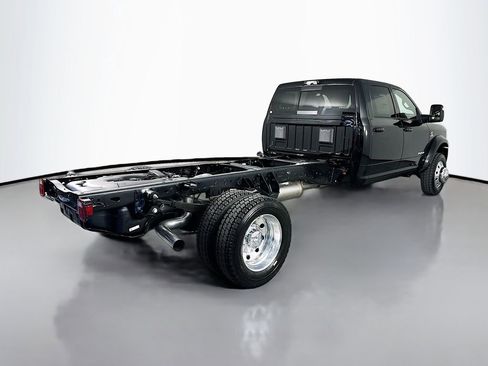 New 2026 RAM 5500 Tradesman AWD/4WD image 7