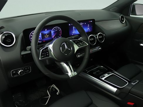 Certified 2026 Mercedes-Benz GLA 250 4MATIC image 14