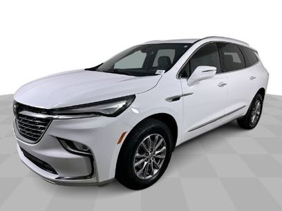 Used 2023 Buick Enclave Essence