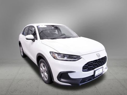 Certified 2023 Honda HR-V LX image 9