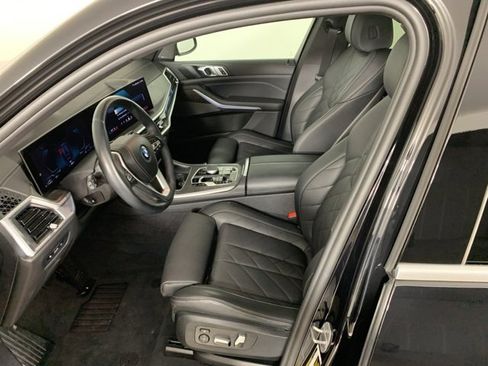 Used 2024 BMW X5 xDrive50e w/ Premium Package image 33