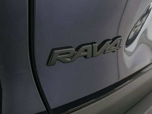 Used 2023 Toyota RAV4 XLE w/ Convenience Package AWD/4WD image 10
