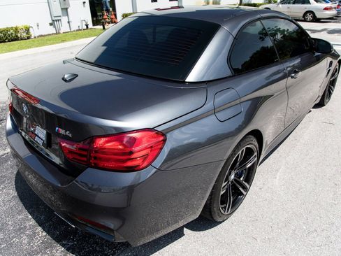 Used 2016 BMW M4 Convertible image 27