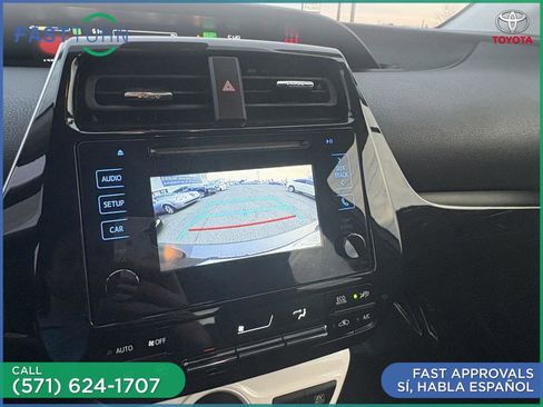 Used 2017 Toyota Prius Prime Premium image 26