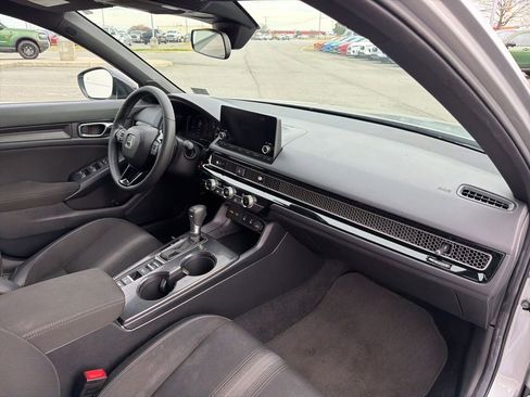 Used 2025 Honda Civic Sport image 21