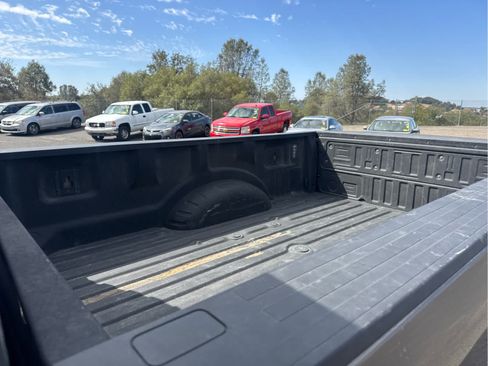 Used 2023 Ford F250 XL w/ STX Appearance Package AWD/4WD image 9