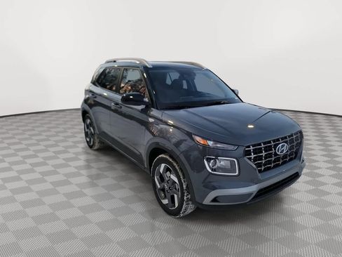 New 2026 Hyundai Venue SEL image 2
