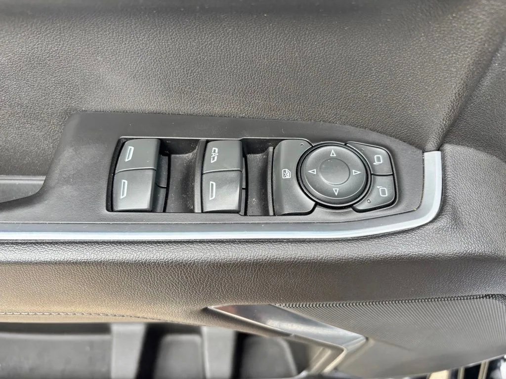 Used 2022 Chevrolet Silverado 1500 RST AWD/4WD image 22