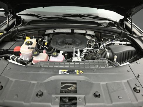 Used 2022 Jeep Grand Cherokee Limited 4xe image 31