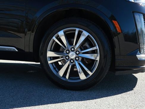 Used 2021 Cadillac XT6 Premium Luxury image 5