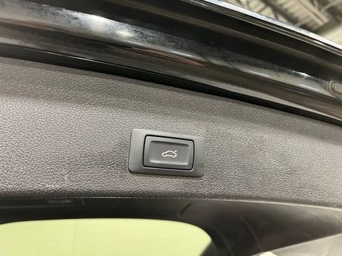 Used 2016 Audi Q5 2.0T Premium Plus w/ Technology Package image 36