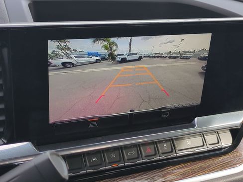 Used 2022 GMC Sierra 1500 Elevation image 15