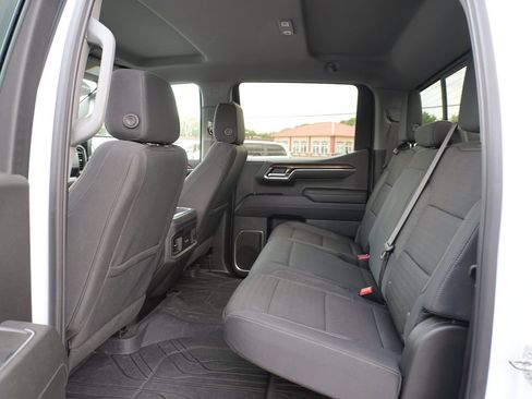 Used 2024 Chevrolet Silverado 1500 RST w/ Convenience Package II AWD/4WD image 17