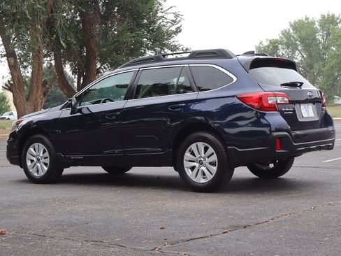 Used 2018 Subaru Outback 2.5i Premium AWD/4WD image 7