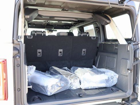 New 2025 Ford Bronco Big Bend w/ Black Diamond Package image 15