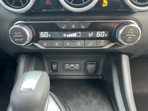 New 2025 Nissan Sentra SV w/ All-Weather Package image 17