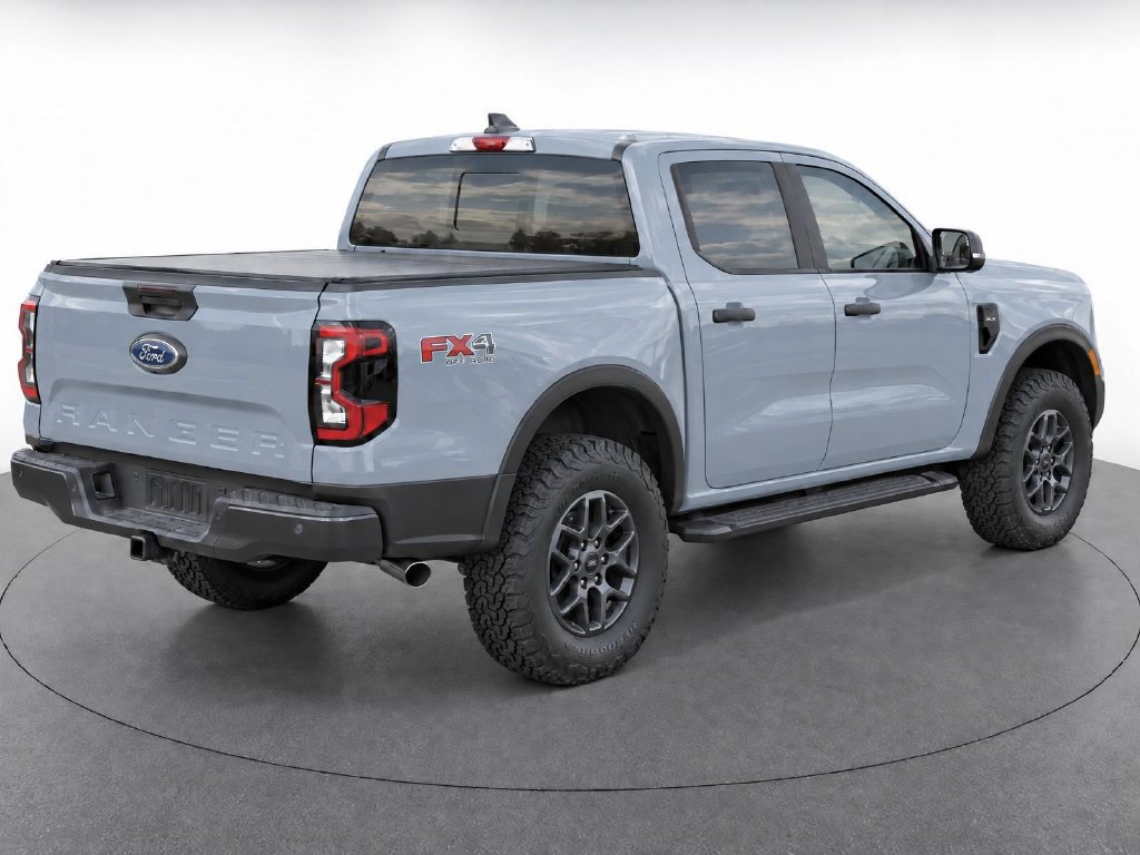 Used 2025 Ford Ranger XLT w/ Equipment Group 301A High AWD/4WD image 7