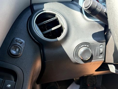 Used 2010 Chevrolet Camaro LS image 14