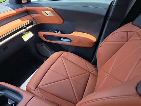 New 2027 Kia Telluride SX FWD image 16