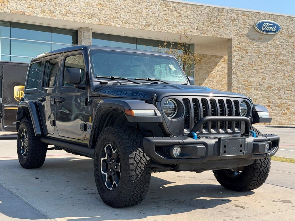 Used 2022 Jeep Wrangler Unlimited Rubicon 4xe w/ Steel Bumper Group AWD/4WD image 18