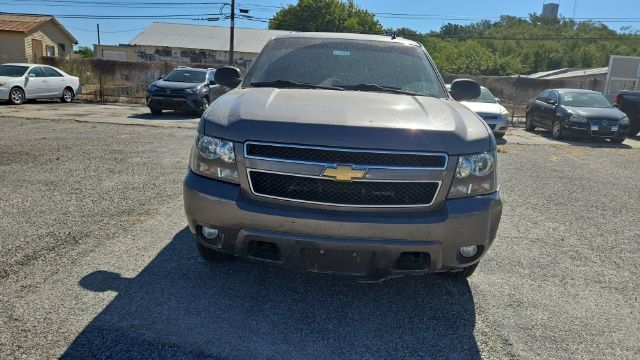 Used 2012 Chevrolet Tahoe LT RWD image 1