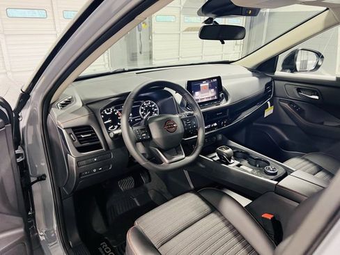 New 2026 Nissan Rogue SV image 19