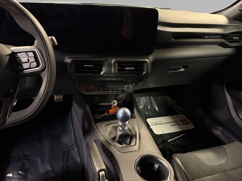 Used 2024 Ford Mustang Dark Horse image 10