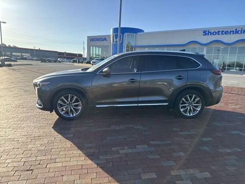 Used 2018 MAZDA CX-9 Grand Touring image 3