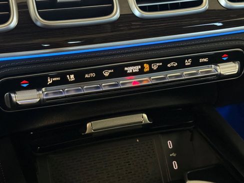 New 2025 Mercedes-Benz GLS 580 4MATIC image 21