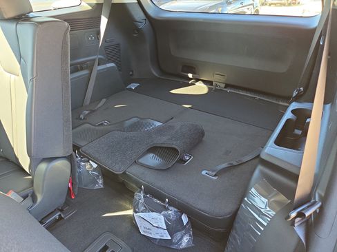 New 2026 Kia Sorento S w/ S Panoramic Sunroof Package image 7