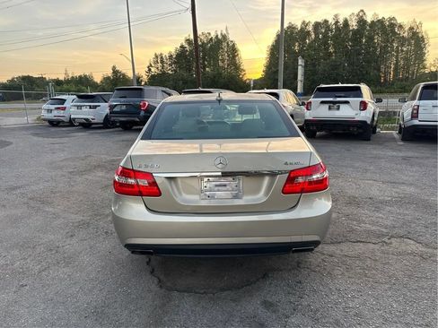 Used 2012 Mercedes-Benz E 350 4MATIC Sedan image 6