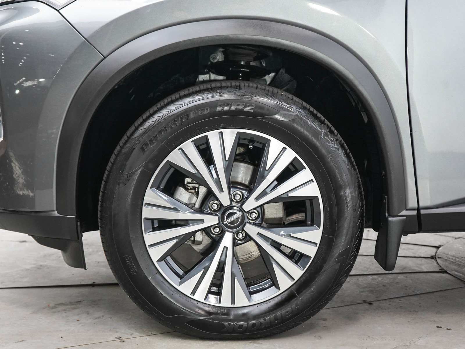 Used 2023 Nissan Rogue SV AWD/4WD image 30