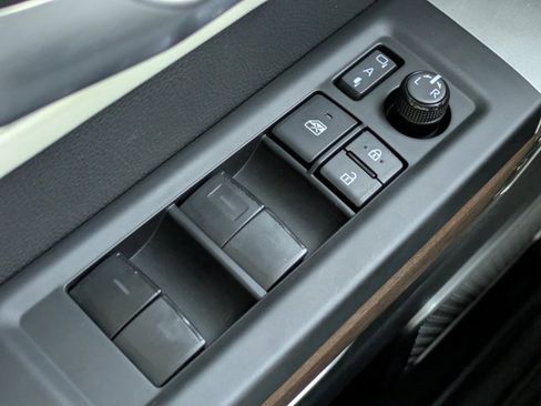 Used 2024 Toyota Sequoia Capstone image 32