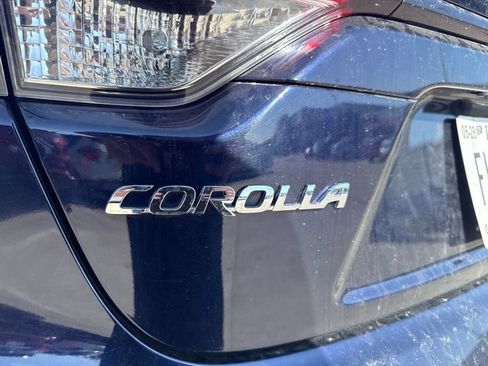 Used 2024 Toyota Corolla LE FWD image 11