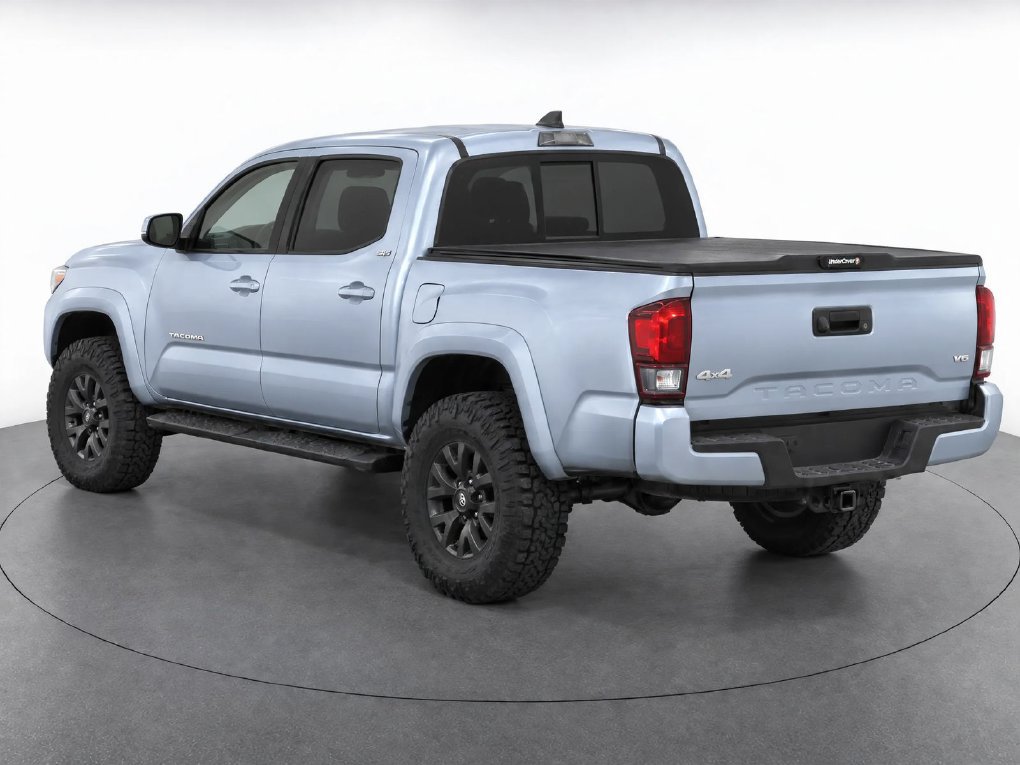 Used 2023 Toyota Tacoma SR5 w/ Technology Package AWD/4WD image 3