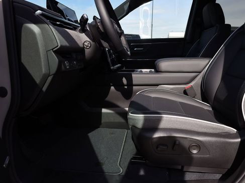 New 2026 GMC Sierra EV Elevation w/ Premium Package AWD/4WD image 11