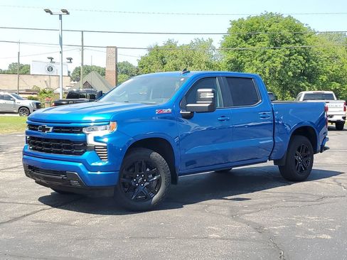 Used 2022 Chevrolet Silverado 1500 RST AWD/4WD image 29