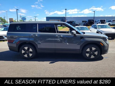 New 2026 Hyundai Santa Fe SE image 3