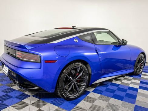 Used 2024 Nissan Z Performance w/ Floor Mat Package RWD image 6