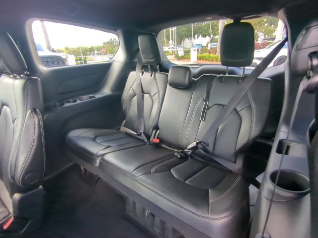 Certified 2026 Chrysler Pacifica Select FWD image 16