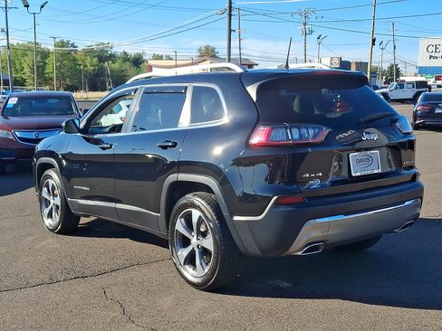 Used 2019 Jeep Cherokee Limited image 6