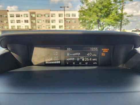 Used 2017 Subaru Forester 2.5i Premium w/ Protection Package #1 AWD/4WD image 25