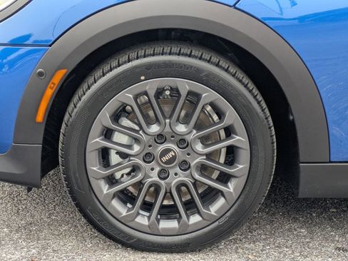 New 2026 MINI Cooper 4-Door Hardtop FWD image 9