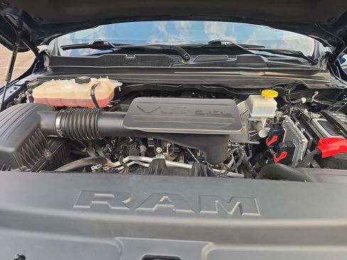 Used 2022 RAM 1500 Big Horn AWD/4WD image 22