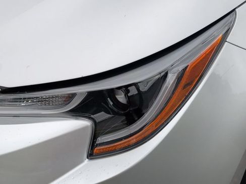 Used 2023 Toyota Corolla LE w/ LE Convenience Package FWD image 11