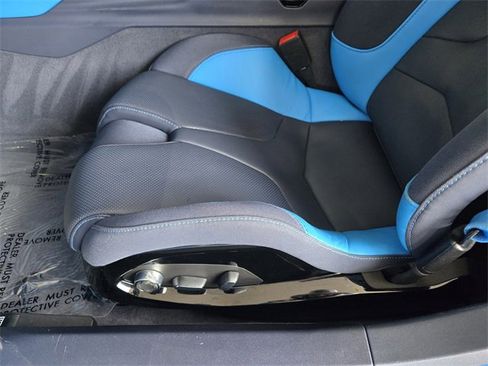 Used 2023 Chevrolet Corvette Stingray Premium Cpe w/ Z51 Performance Package image 21