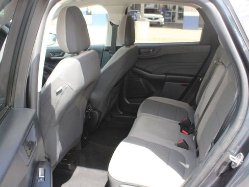 Used 2022 Ford Escape SE w/ Convenience Package FWD image 14