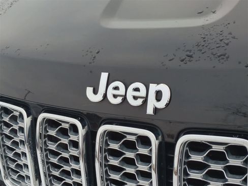 Used 2020 Jeep Grand Cherokee Summit image 12