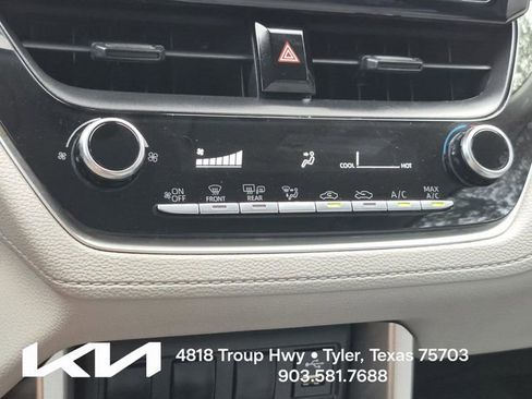 Used 2022 Toyota Corolla Cross L FWD image 34